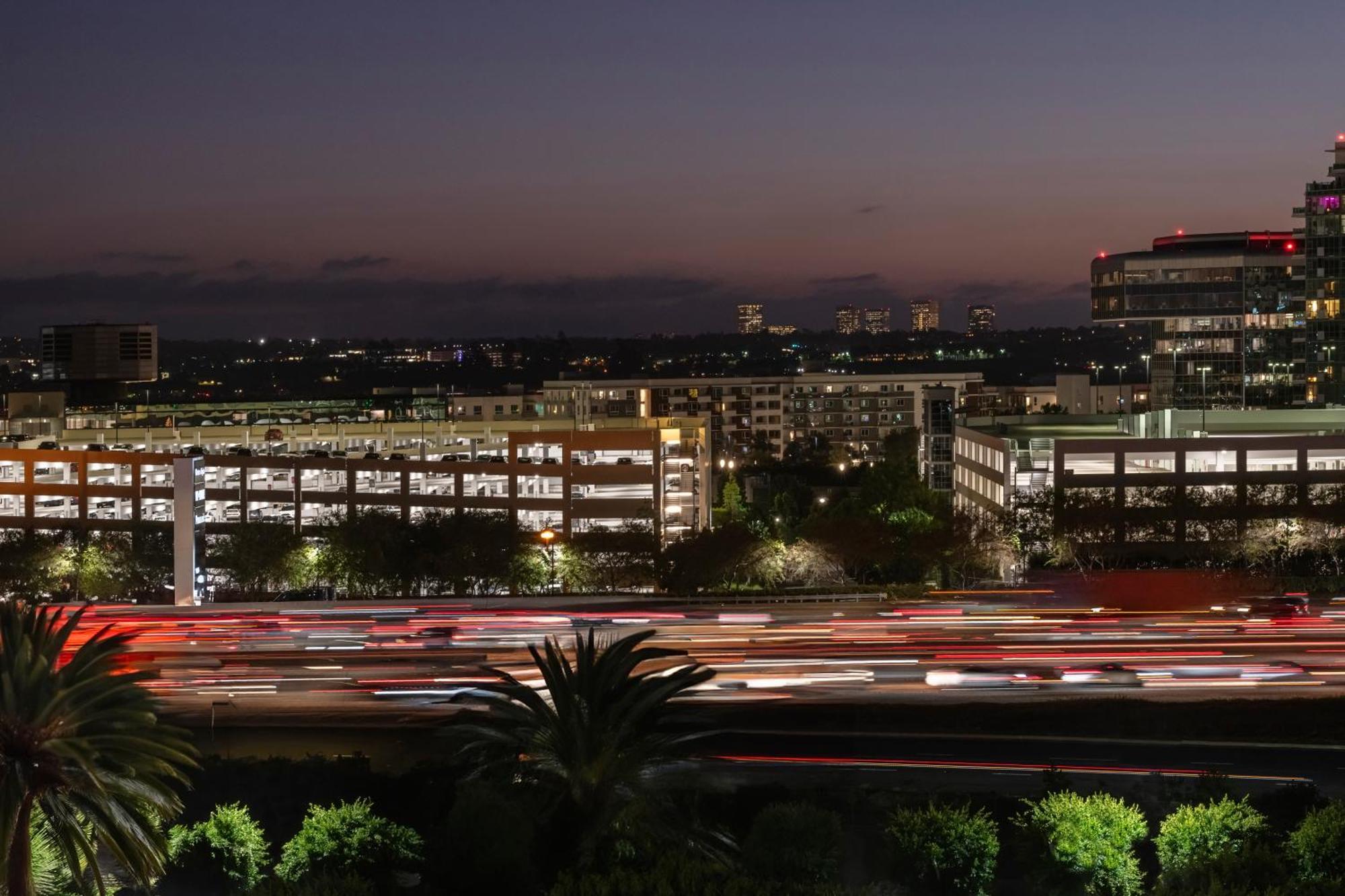 Hyatt Regency Irvine Hotel Exterior foto